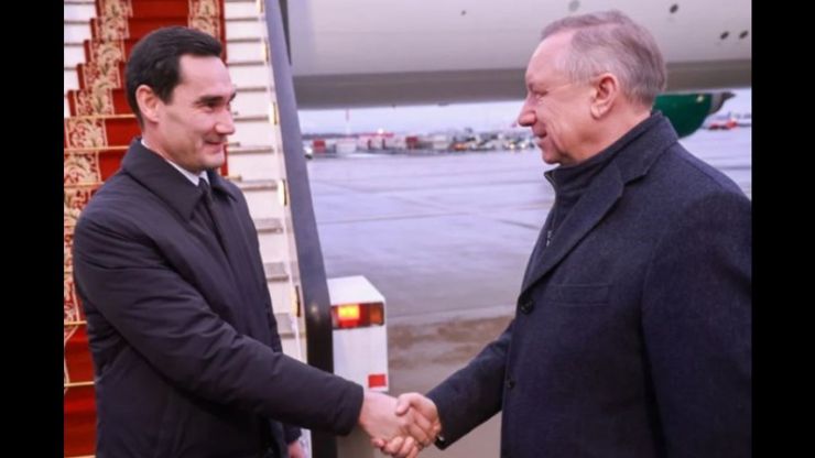 Президент Туркменистана встретился с губернатором Санкт-Петербурга