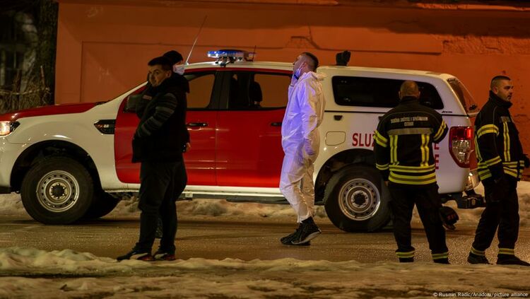 В Черногории мужчина открыл стрельбу после ссоры в баре. Погибли 12 человек
