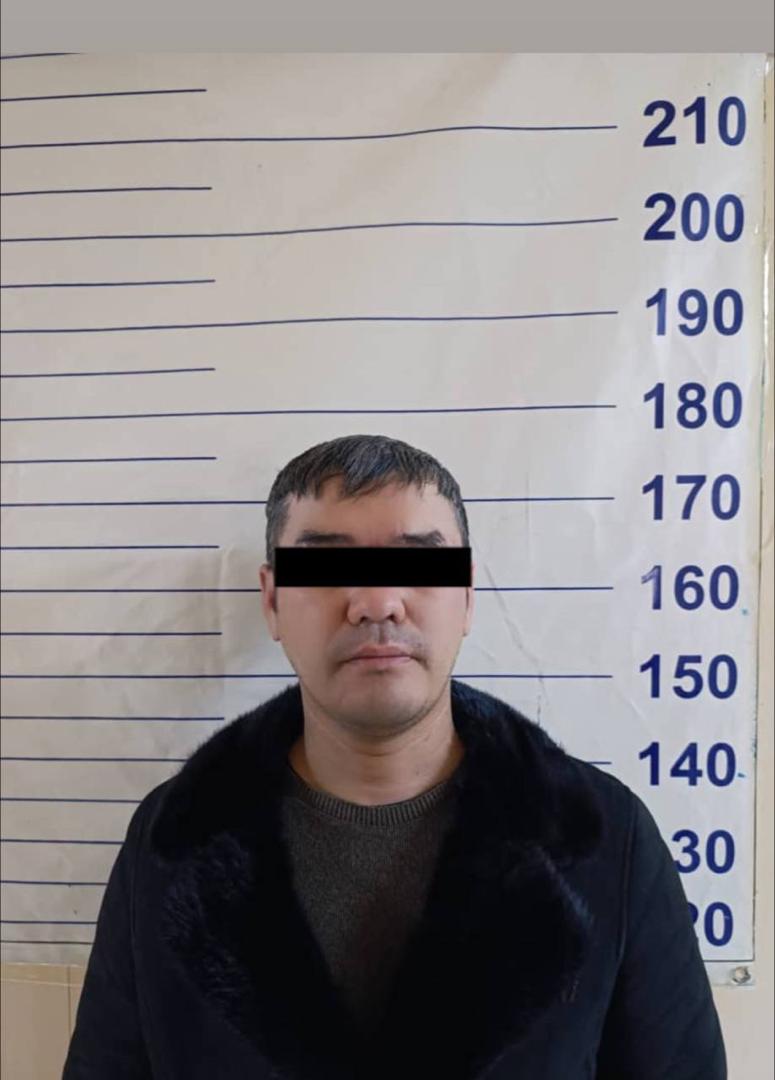 Уничтожал улики и протаранил авто УПСМ. ГУВД о задержании Эрмека Эрматова