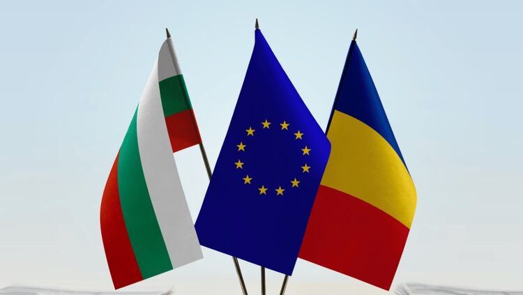 Болгария и Румыния стали полноправными членами Шенгенской зоны
