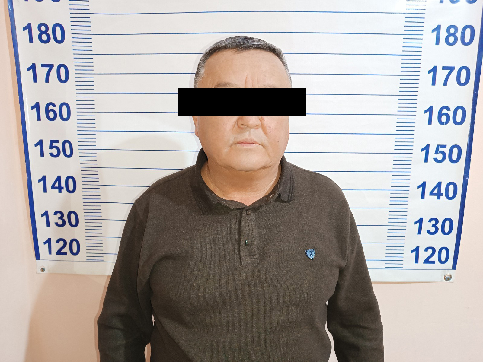 В Кемине задержаны два чиновника и подрядчик. Присвоили 6,3 миллиона сомов