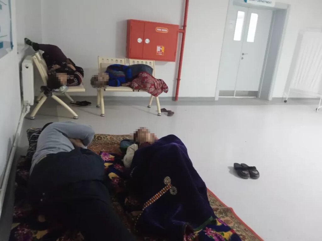 Пациенты больниц Туркменистана покупают лекарства за свой счет