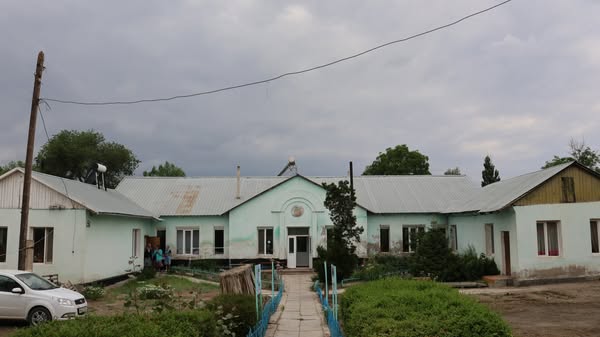 Глава Минтруда ошеломлен от увиденного в центре для пожилых в Балыкчи