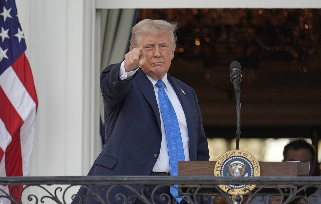 2025_06_05_donald_trump Трамп запретил въезд в США гражданам 12 стран. Повышенные ограничения введены для туркменистанцев