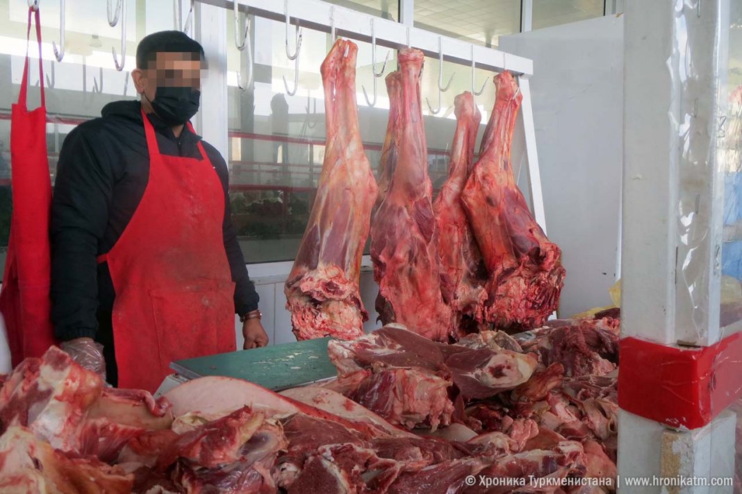 2021_11_29_meat_bazar_01 Падение спроса на мясо приводит к закрытию мясных лавок и мясных отделов в магазинах
