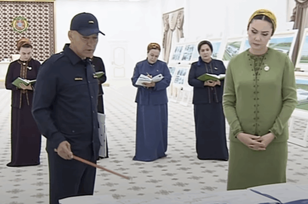 2025_08_16_atabaeva_arkadagcity Дочь Г.Бердымухамедова проинспектировала строительство медицинского кластера в Аркадаге