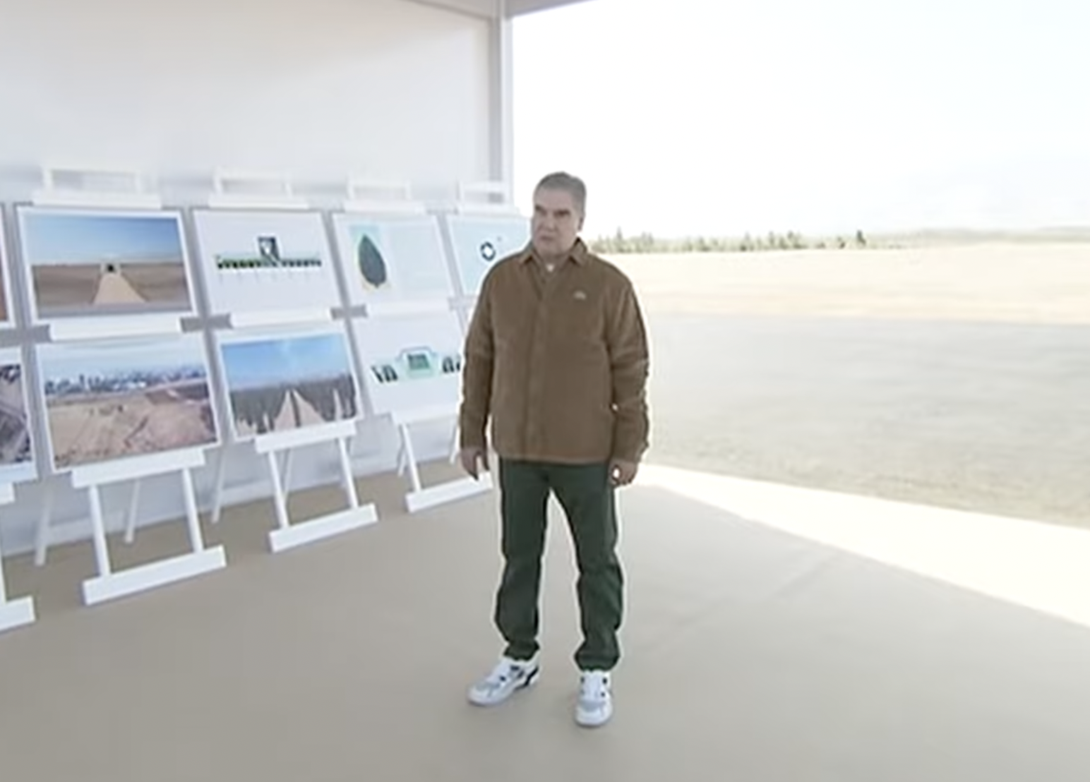2024_10_24_berd Г.Бердымухамедов раскритиковал работу мэра Ашхабада и приказал готовиться к посадке саженцев и Дню нейтралитета
