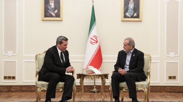 2025_02_12_iran_president_meredov За полгода Иран более чем наполовину сократил импорт продукции из Туркменистана