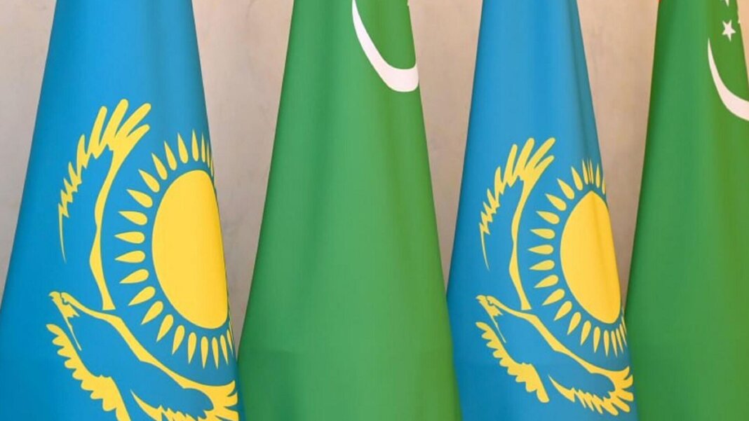 Начался госвизит С.Бердымухамедова в Казахстан