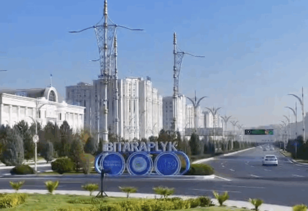 2025_12_03_ashgabat_street С 8 по 12 декабря в Ашхабаде будет ограничено движение транспорта