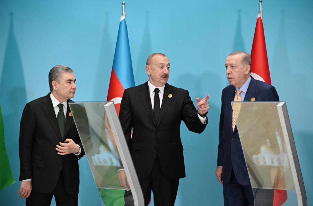 2025_10_07_berd_aliev_erdogan:2 Турция намерена возобновить импорт туркменского газа - Хроника Туркменистана