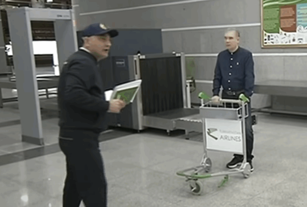 2025_07_24_berd_awaza_airport:4 Острая нехватка кадров в аэропорту Туркменбаши - Хроника Туркменистана