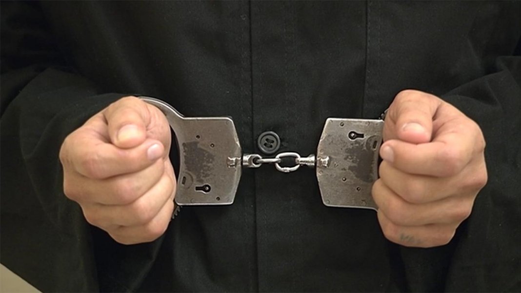 2022_12_09_arrest_prison_01 Задержанного в России с наркотиками главу железных дорог Туркменистана пытаются освободить за $3 млн - Хроника Туркменистана