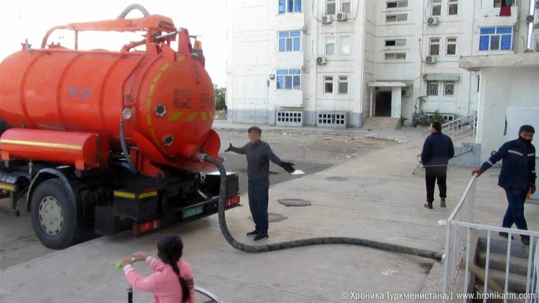 2020_10_28_heatpipes_blown_01 В Ашхабаде нет запчастей к технике ЖКХ - Хроника Туркменистана