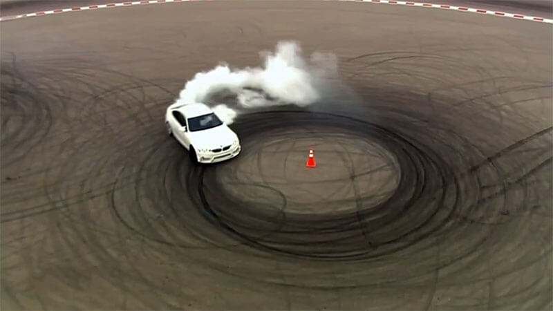 «Похож на экспозицию музея». Motor перечислил автомобили Г.Бердымухамедова - Хроника Туркменистана