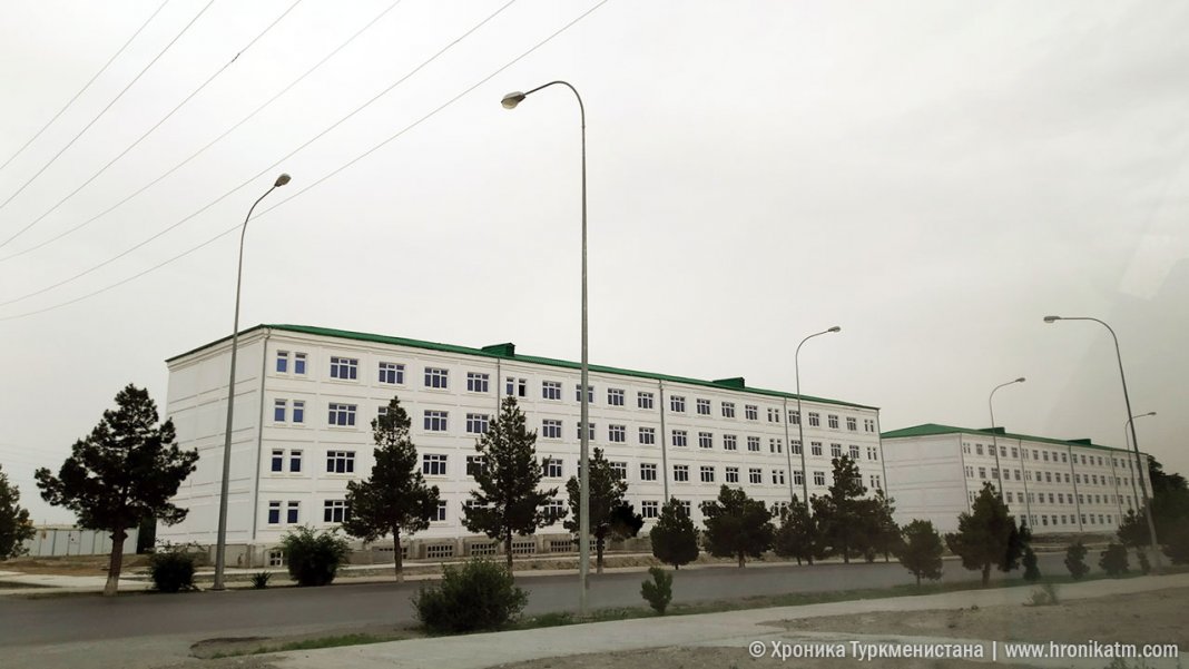 2022_07_19_bezmein_house_01 Судостроительный завод «Balkan» ищет подрядчиков для строительства домов - Хроника Туркменистана