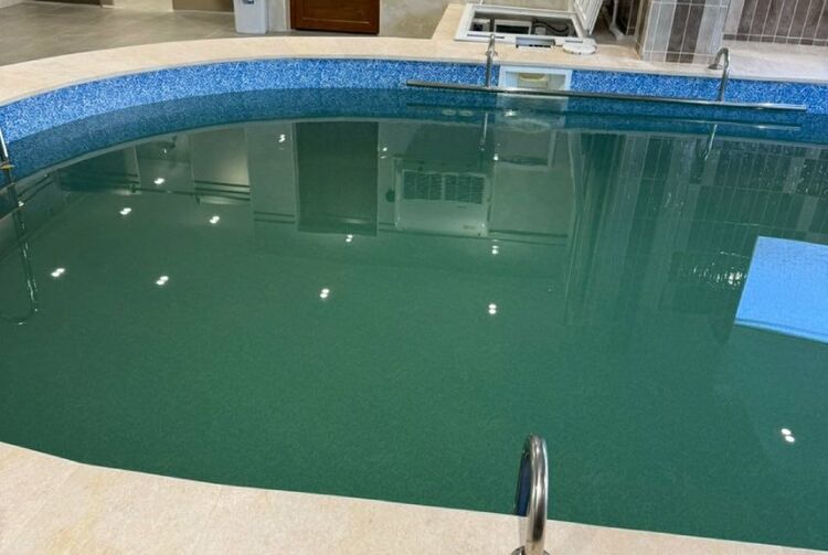 Горожанин пожаловался на качество питьевой воды и обратился к властям Бишкека
