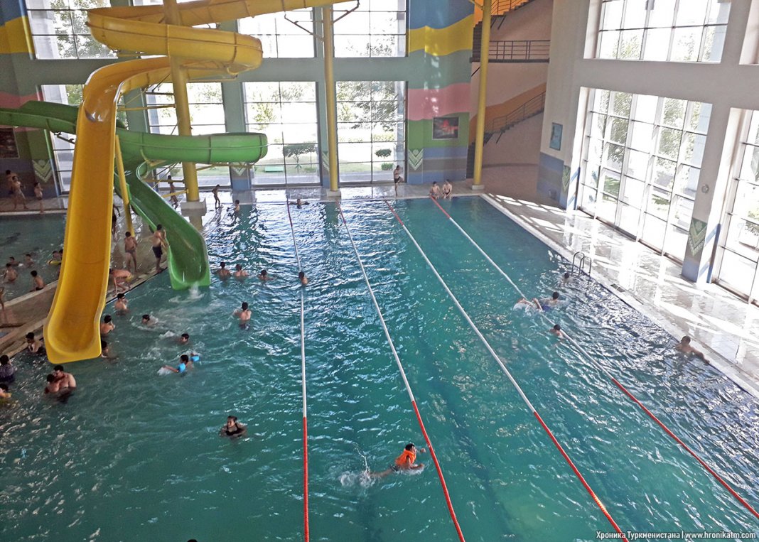 2018_08_28_swim_pool_06 В отелях Ашхабада закрыли бассейны - Хроника Туркменистана