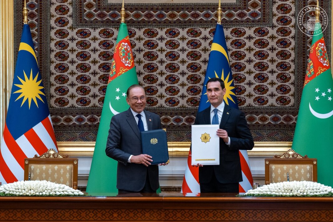 2026_06_19_serdar_anwar_ibrahim_malaysia:3 Petronas начнет работу на крупных газовых блоках Туркменистана в декабре - Хроника Туркменистана