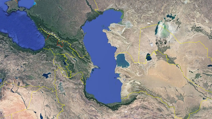 kaspiy_caspian_sea_satellite Директор порта Баку: «Снижение уровня воды в Каспийском море создает серьезную проблему для всех стран региона» - Хроника Туркменистана